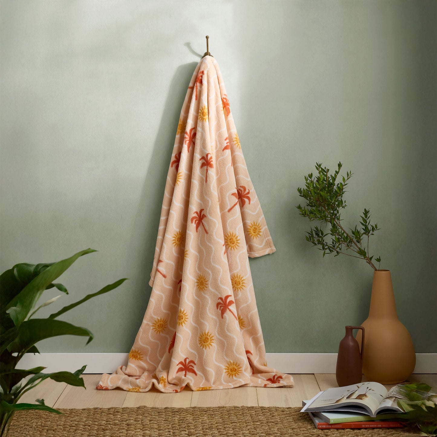 Soleil Throw in Coral/Camel 120 x 150cm