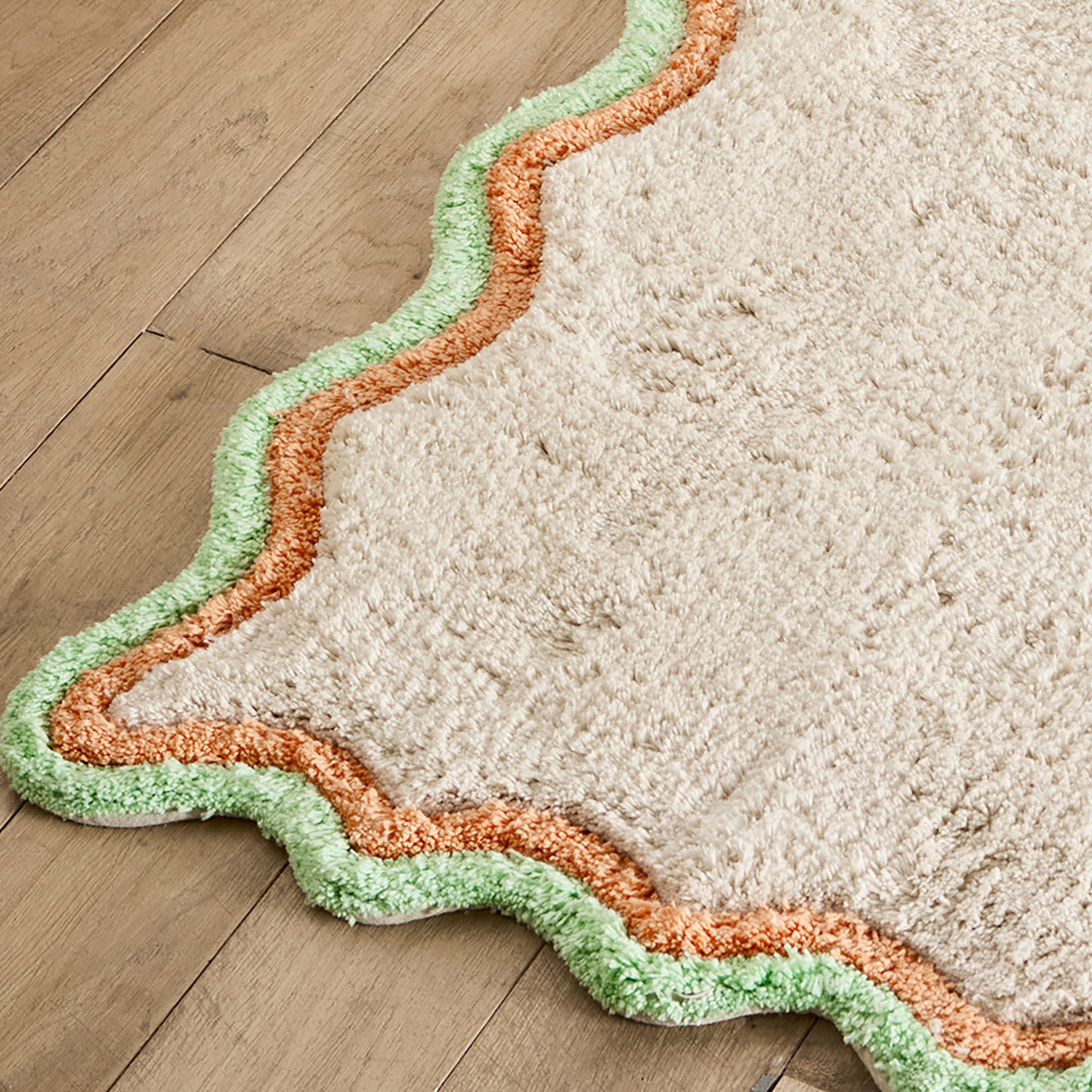 Scallop Bath Mat in Multi 50 x 80cm