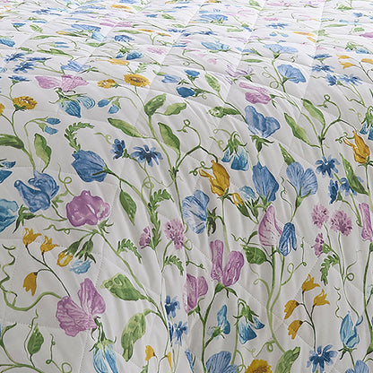 Sweetpea Floral Bedspread in Lilac 200cm x 200cm