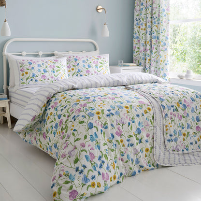 Sweetpea Floral Bedspread in Lilac 200cm x 200cm
