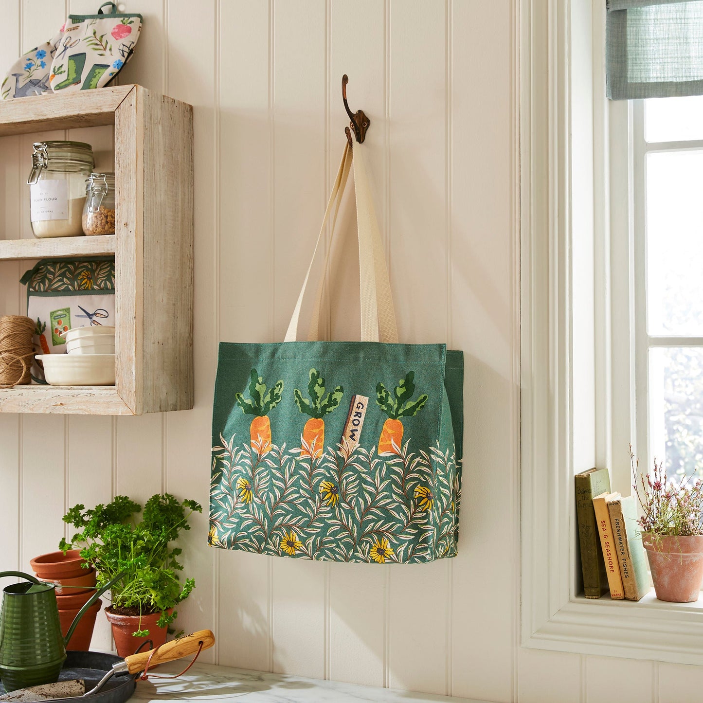 Time to Grow Canvas Shoulder Bag in Green
