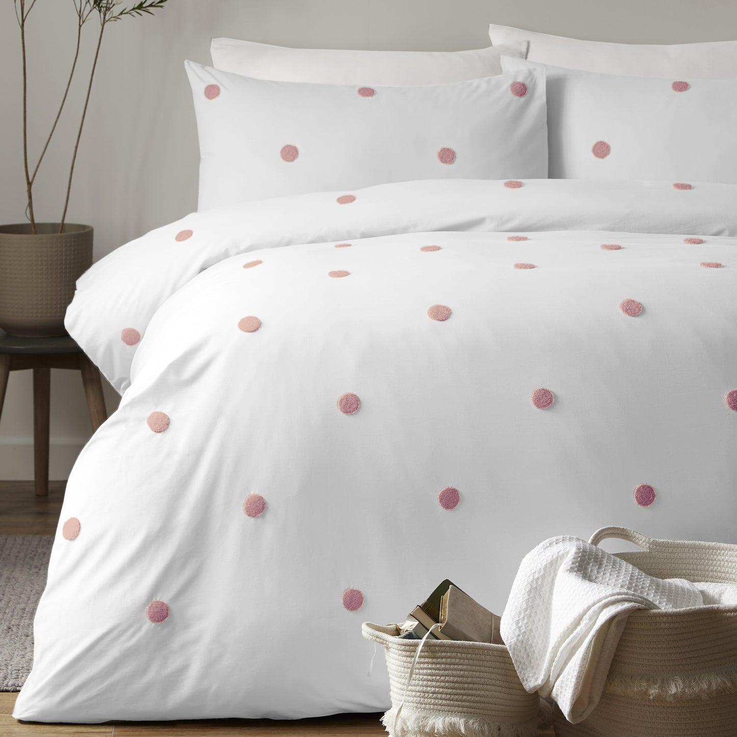 Dot Garden Duvet Cover Set in White with Pink Dots